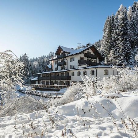 Hotel Bad Waldbrunn 몽구엘포 외부 사진