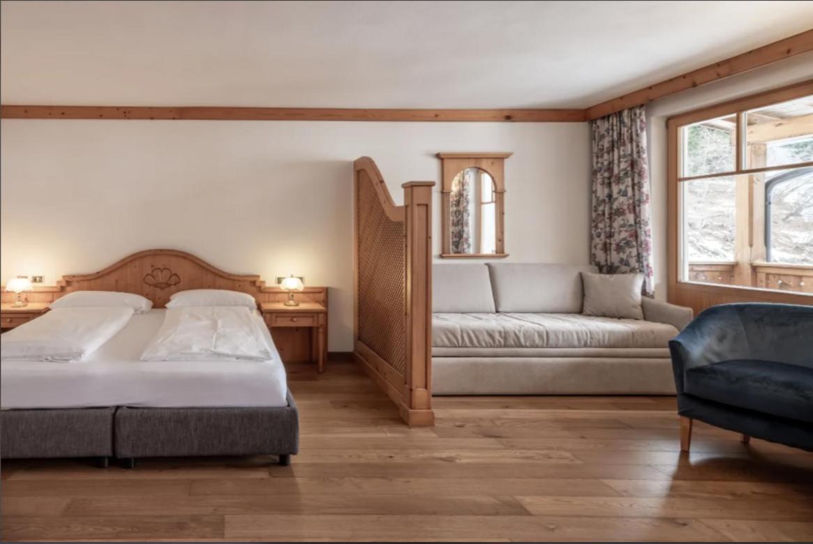 Hotel Bad Waldbrunn 몽구엘포 외부 사진