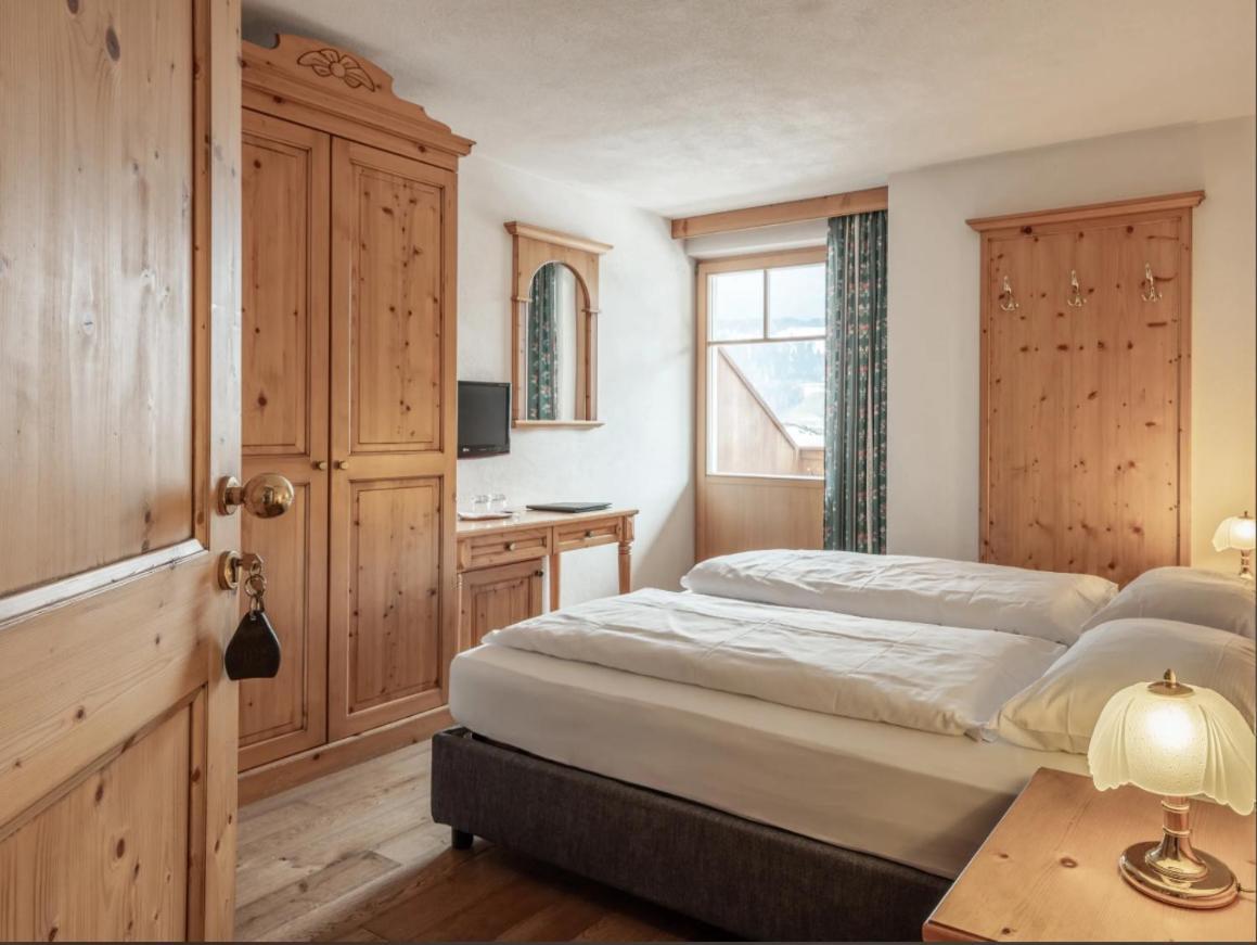 Hotel Bad Waldbrunn 몽구엘포 외부 사진