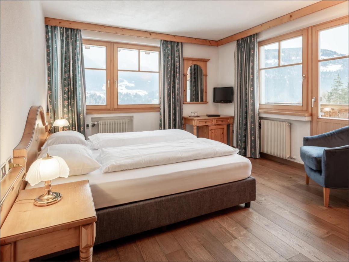 Hotel Bad Waldbrunn 몽구엘포 외부 사진